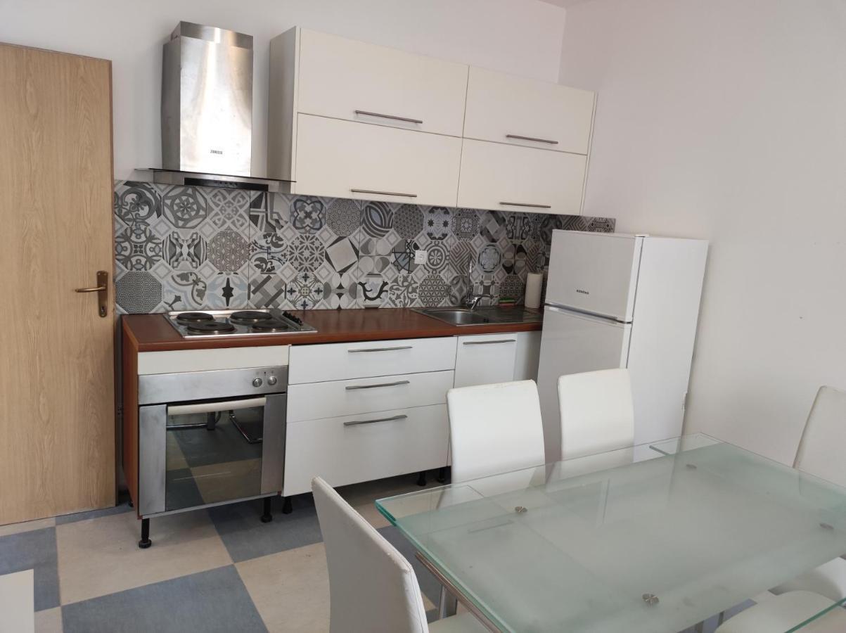 Stribor Apartments Dugobabe Extérieur photo