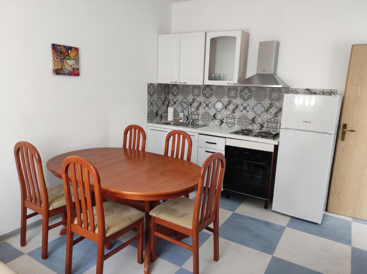 Stribor Apartments Dugobabe Extérieur photo